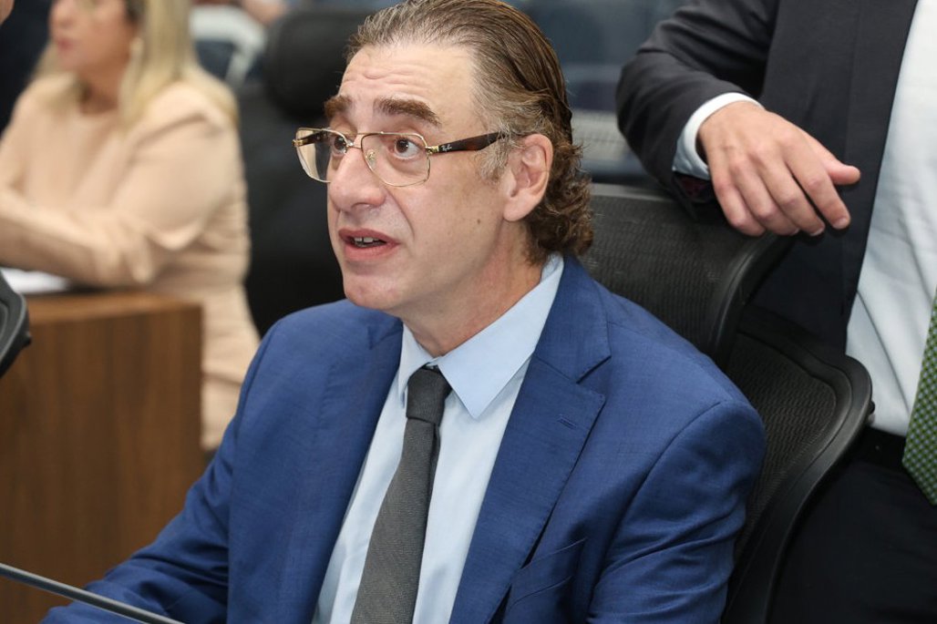 Projeto dispõe sobre atendimento no SUS e na rede de ensino às pessoas com TEA