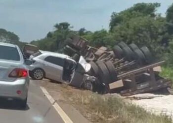 Buraco na MS-480 causa dois acidentes e deixa motoristas feridos