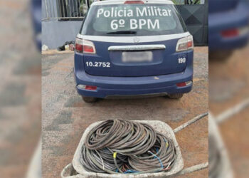 Homem é flagrado com fios furtados às margens da BR-262