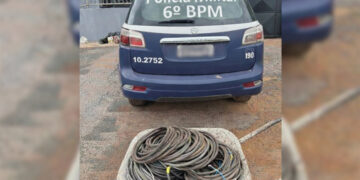 Homem é flagrado com fios furtados às margens da BR-262