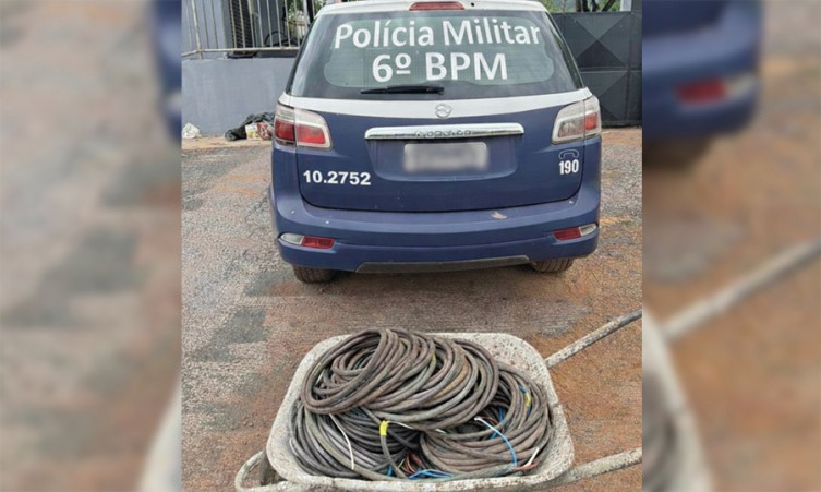 Homem é flagrado com fios furtados às margens da BR-262