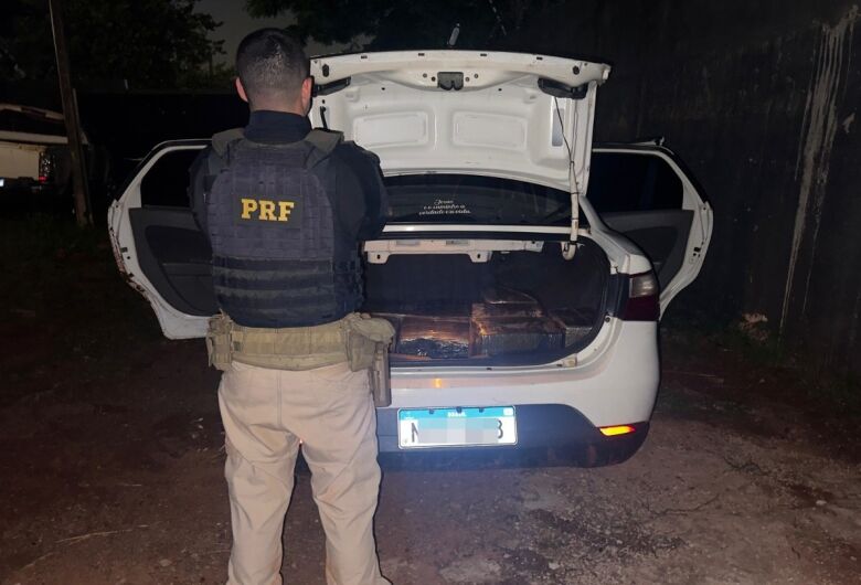 Ação da PRF termina com capotamento e prisão de foragido após perseguição