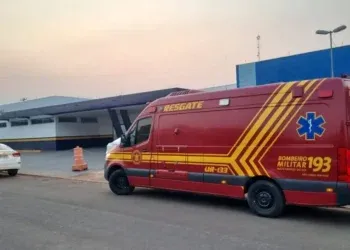 Duas irmãs ficam feridas em acidente causado por motociclista