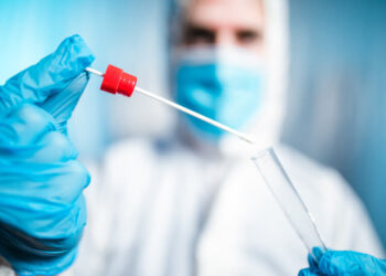 Saúde emite alerta e reforça monitoramento após identificação de nova variação da Influenza