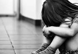 Justiça condena homem a mais de 24 anos de prisão por abusar das próprias filhas