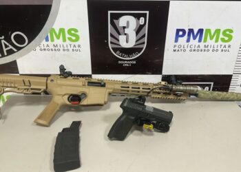 Polícia apreende armas após homem ameaçar família em Dourados