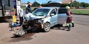 Acidente na BR-163 deixa dois feridos