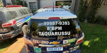 Homem é preso após agredir vizinho com barra de ferro