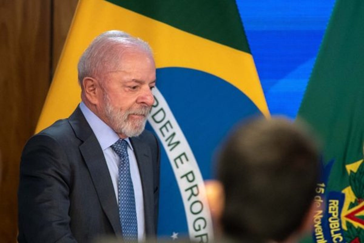 Governo Lula convoca reunião de emergência após anúncio de ataque à Venezuela