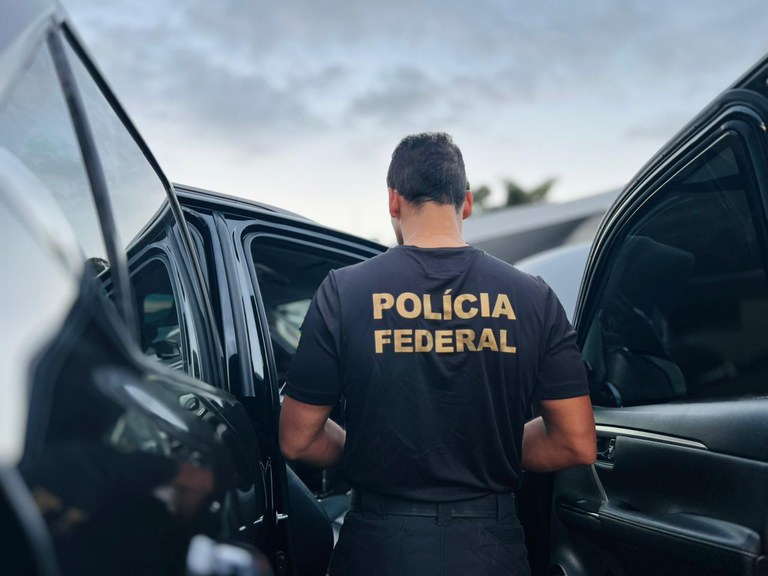 Polícia Federal apreende grande quantidade de drogas em caminhão