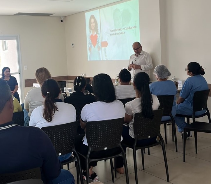 Cassems reforça cuidado humanizado com treinamento para colaboradores em Três Lagoas