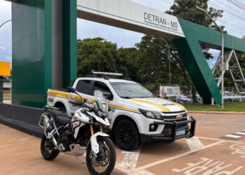 Detran-MS realiza fiscalização educativa para primeira habilitação