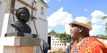 Governo inicia restauração da Igreja de São Benedito na Comunidade Tia Eva
