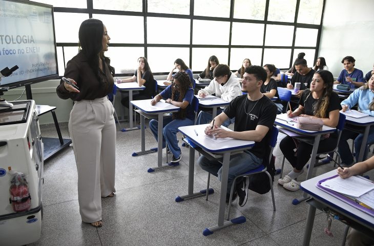 Rede estadual inicia aulas com programa que aproxima estudantes do sistema de Justiça