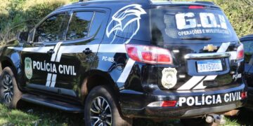 Polícia Civil recupera caminhão furtado em fazenda