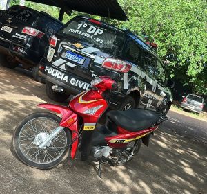 Moto furtada no Paraguai é recuperada e suspeito é detido em Ponta Porã