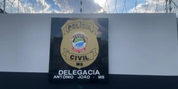 Professor investigado por estuprar alunos é preso em MS