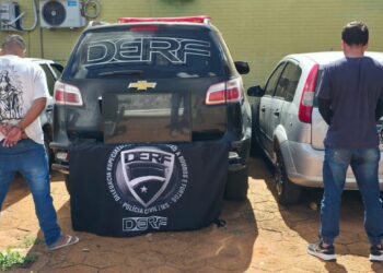 Quadrilha é presa após furto a residência e derretimento de joias em Campo Grande Quadrilha é presa após furto a residência e derretimento de joias em Campo Grande