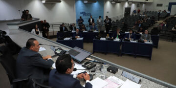 Veto do Executivo a projeto que barra reajuste da taxa do lixo será votado no dia 3