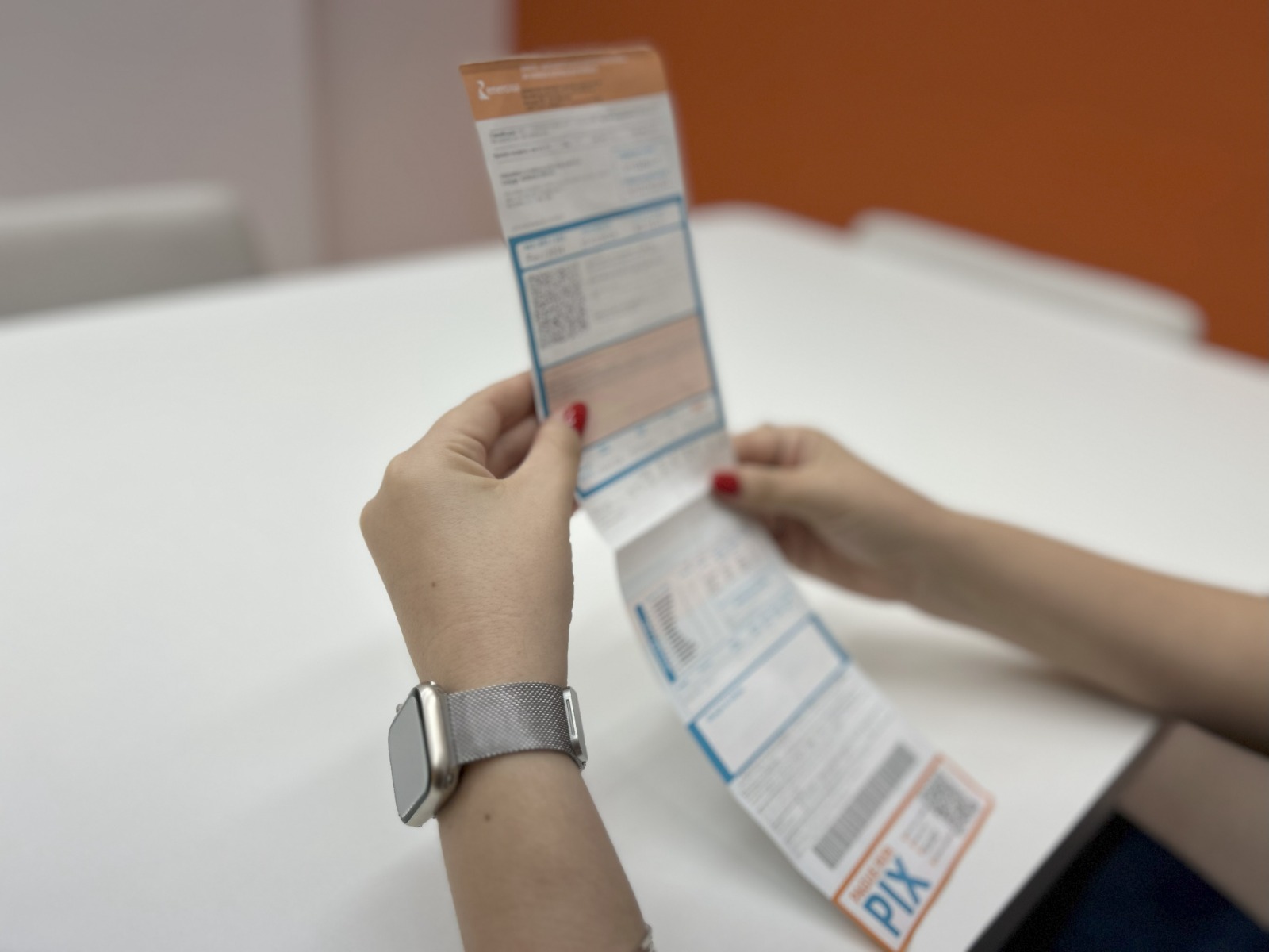 Famílias de baixa renda em MS podem reduzir conta de luz em até 12,81%