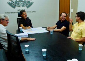 Coronel David articula na Seilog início pavimentação em bairros de Aparecida do Taboado