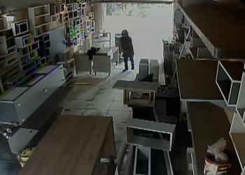 Atirador invade marcenaria e deixa homem ferido em Campo Grande