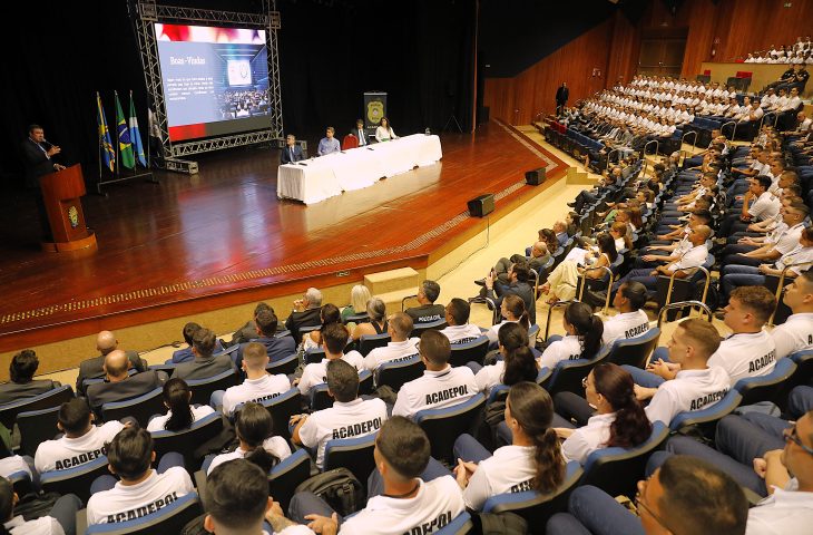 Governador participa da aula inaugural do curso de formação da Polícia Civil