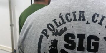 Homem simula roubo de carga de mel e é indiciado