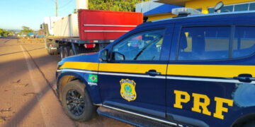 PRF apreende reboque adulterado durante fiscalização na BR-262