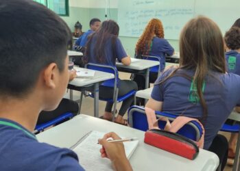 Rede Estadual divulga designação de estudantes e orienta sobre efetivação da matrícula Rede Estadual divulga designação de estudantes e orienta sobre efetivação da matrícula