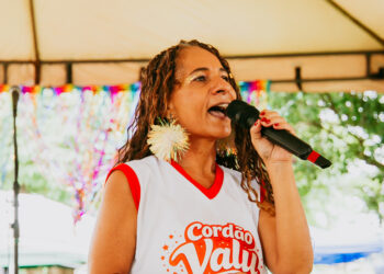 Cordão Valu celebra 20 anos e abre Carnaval 2026 na Esplanada