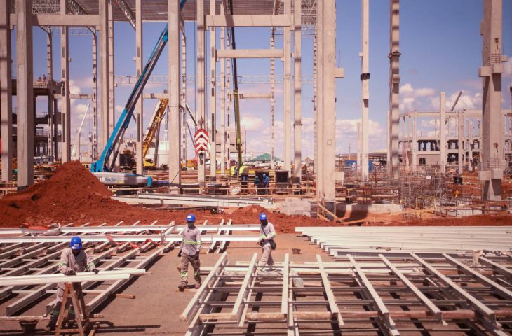 MS atinge menor taxa de desemprego da história e registra 2,4% no fim de 2025