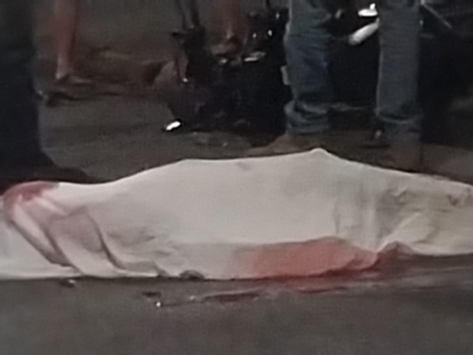 Motociclista morre após bater em poste no bairro Universitário