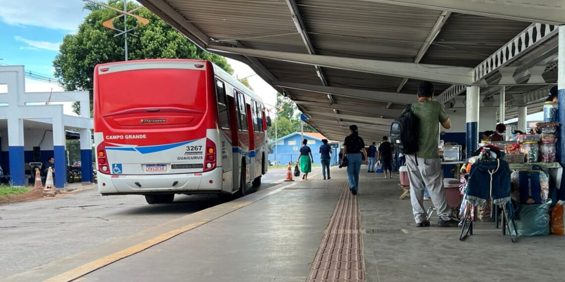 Veja o esquema especial para o transporte coletivo nesta terça-feira de Carnaval