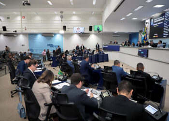 Vereadores aprovam projeto que garante justiça tributária a comerciantes