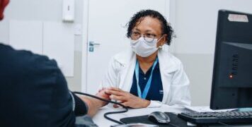 Prefeitura convoca novos médicos para atendimento na rede municipal de saúde