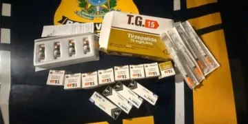 Celulares e medicamentos são apreendidos pela PRF
