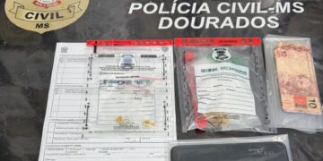Jovem é preso com crack e confessa tráfico em ponto de venda