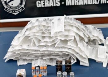 Venda clandestina de canetas emagrecedoras proibida termina em prisão