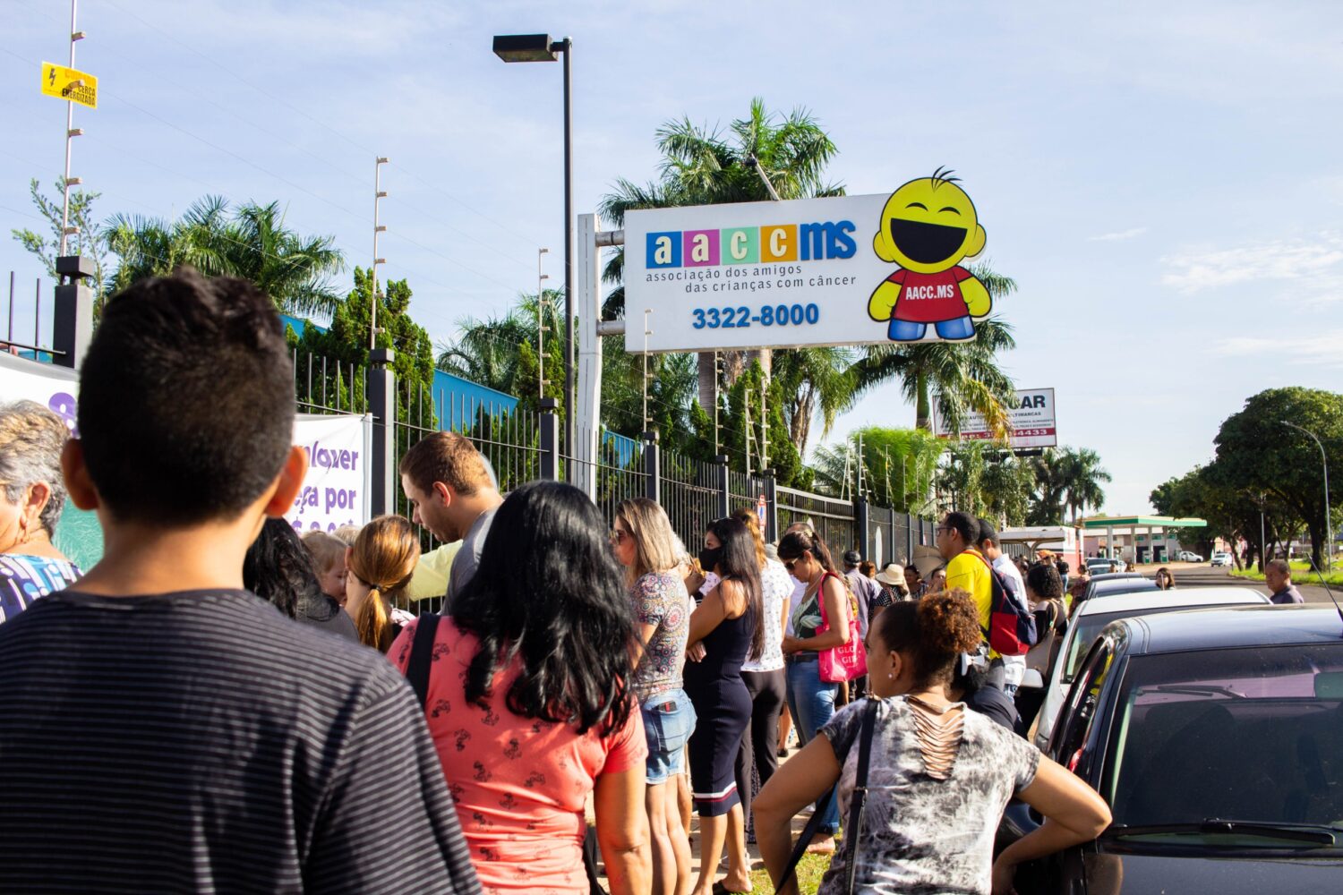 Outlet Solidário oferece celulares e artigos com preços baixos e ajuda crianças com câncer em MS