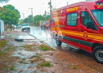 Homem é morto a tiros enquanto estava na varanda de casa