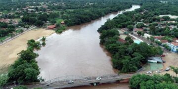 Imasul emite alerta máximo para risco de inundação em Coxim e Aquidauana