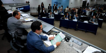 Vereadores votam vetos parciais sobre previdência e inovação digital