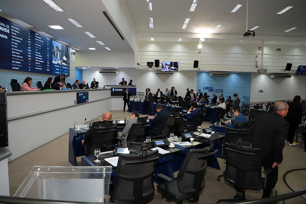 Derrubada de veto na Câmara beneficia mutuários de programas habitacionais