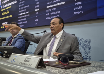 Vereador Carlão cobra manutenção asfáltica e diz que “falta de cuidado” tira a alegria do campo-grandense