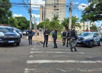 Perseguição no Centro termina com travesti baleada e mobiliza resgate