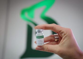 Mato Grosso do Sul inicia vacinação contra dengue para profissionais de saúde Mato Grosso do Sul inicia vacinação contra dengue para profissionais de saúde