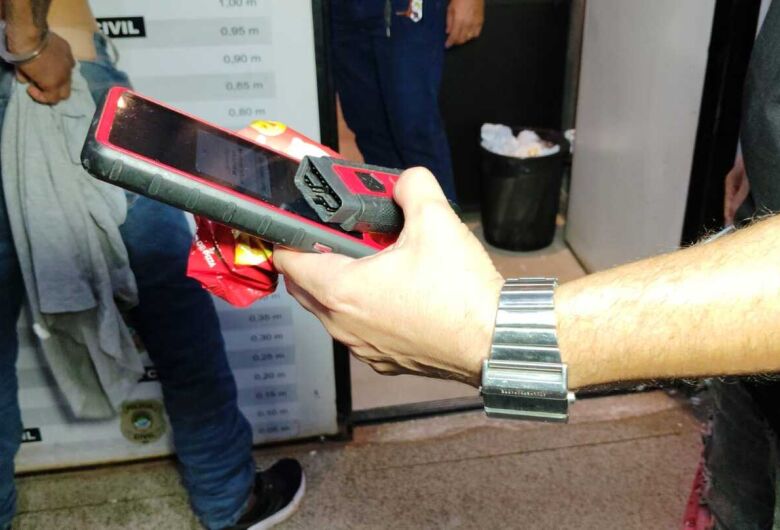 Trio é preso após tentativa de furto de Hilux e investigado por associação criminosa