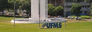 UFMS abre seleção com mais de 30 vagas para professor substituto e salários de até R$ 8 mil