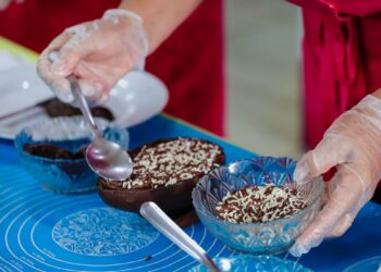 FAC abre inscrições para curso de Ovos de Páscoa